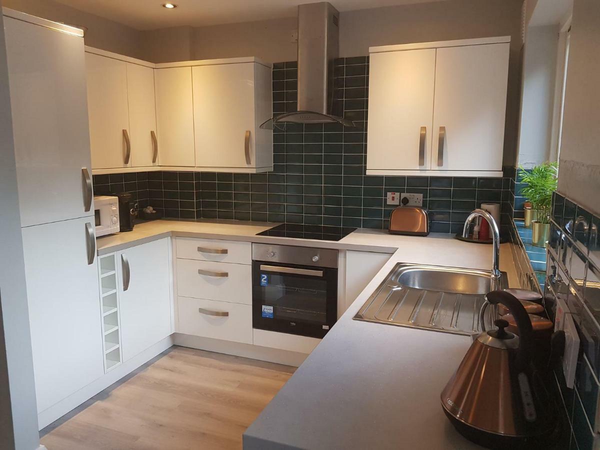 Spire View Townhouse Villa Ballycastle Bagian luar foto