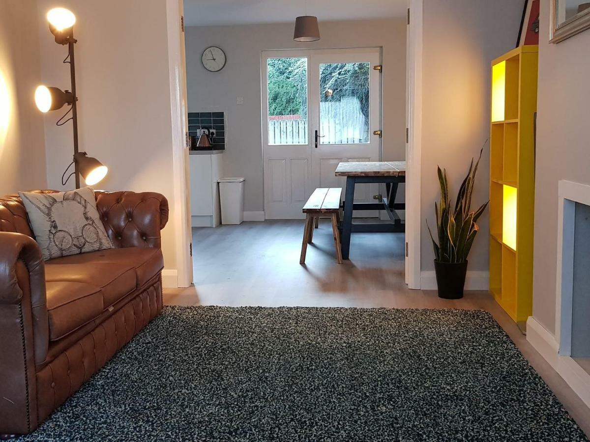 Spire View Townhouse Villa Ballycastle Bagian luar foto